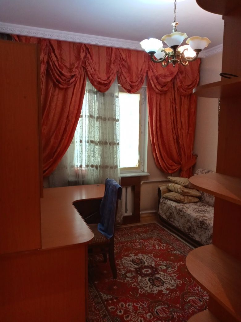 3х комнатная квартира, 4этаж, 9ти этажка. Сергели, масив Дустлик2