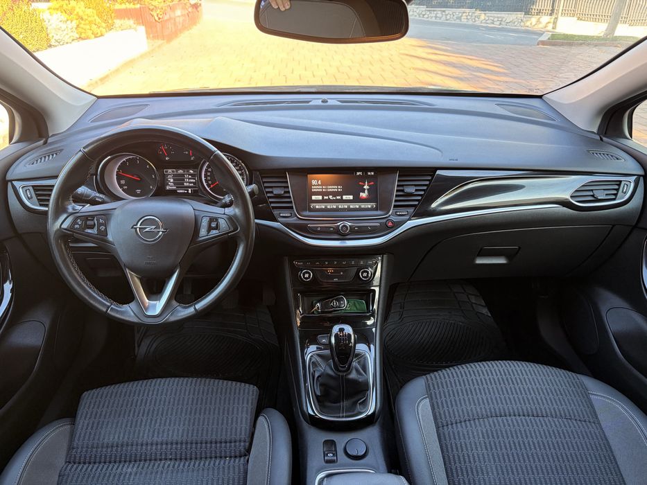 Opel Astra 1.5Diesel/105cp/2022