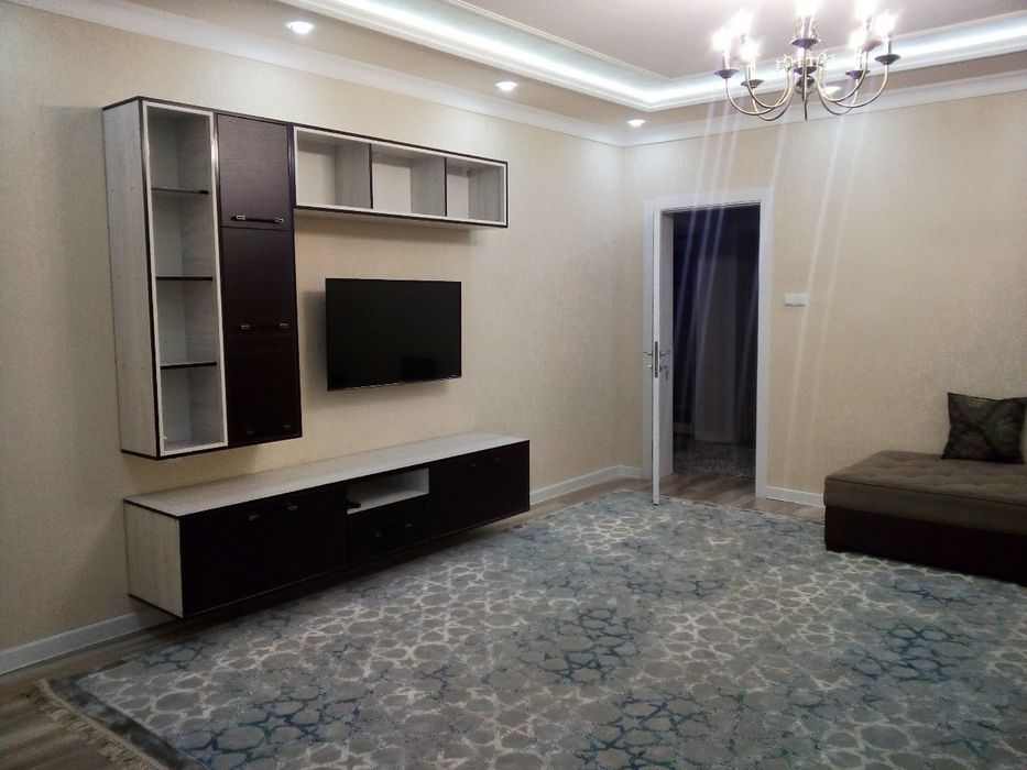 Срочно свая квартира 3/5/9  Дружба народов. Олий мажлис