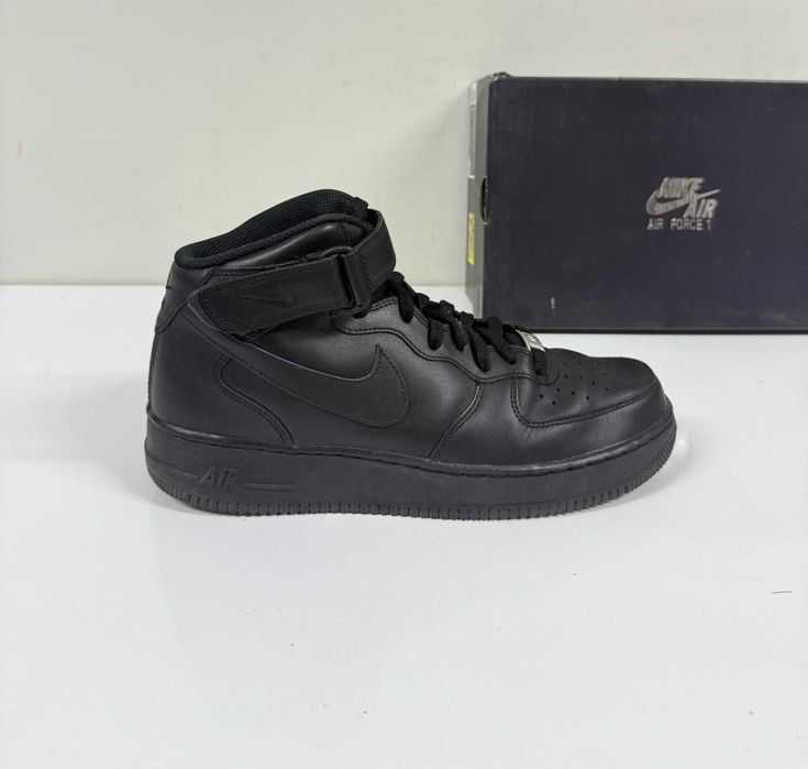 Nike Air Force 1 Mid 07