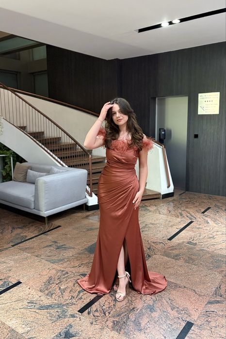 Rochie lunga roz marimea M