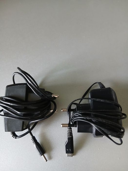 Зарядные Samsung и другие,телефоны на запчасти.