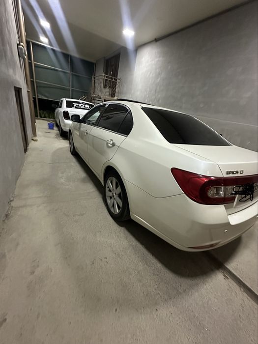 Chevrolet epika..