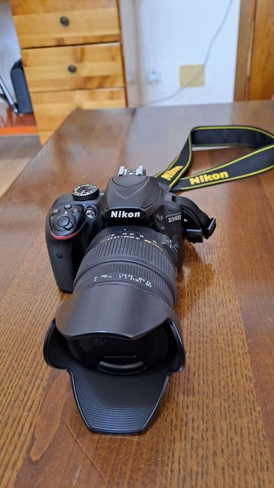 Nikon D3400 + obiectiv Sigma 18-50mm