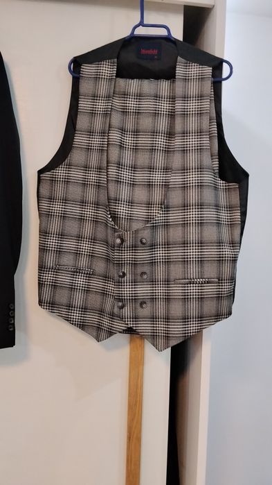 Costume bărbătești