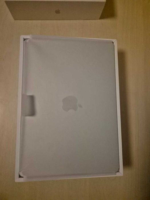 Лаптоп Apple Macbook M3 air 13