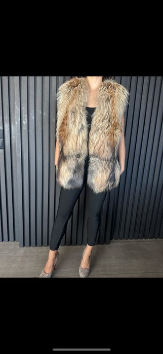 Продавам елек естествен косъм