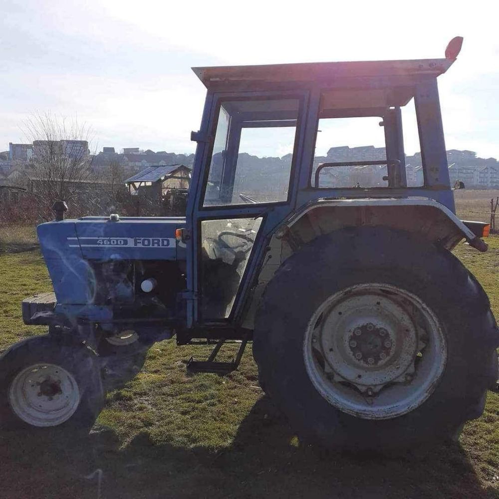 Ford 4600 (60 cai)