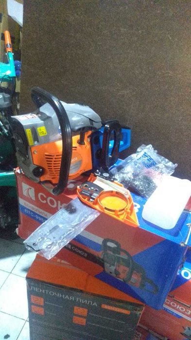 Бензопила новая .Уценка.