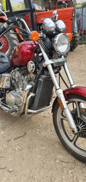 Vînd motocicletă Honda Shadow 700cc 46cp