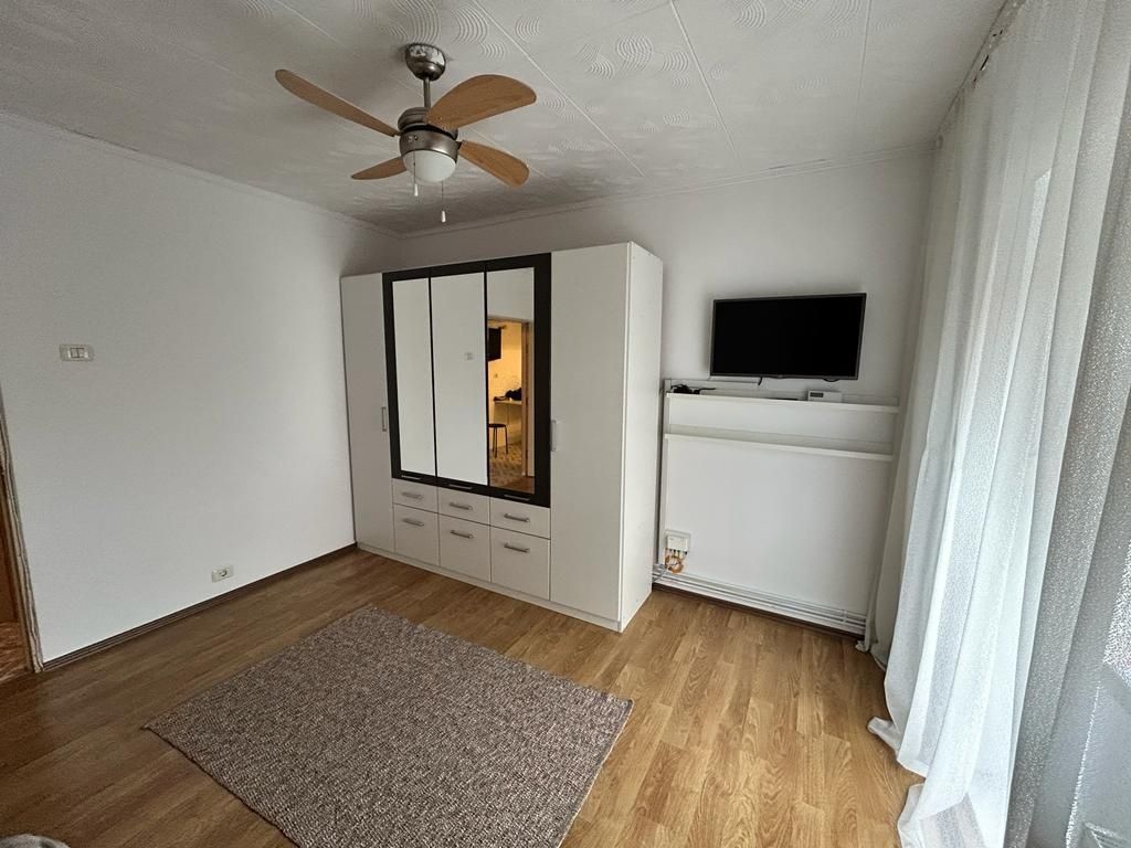 Vând apartament cu o cameră