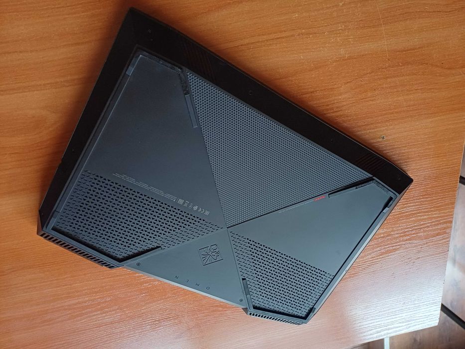 17.3''Gaming HP OMEN ™i7 - 4.1GHz/32GB DDR4/GTX 1050Ti-4GB DDR5/SSD+HD