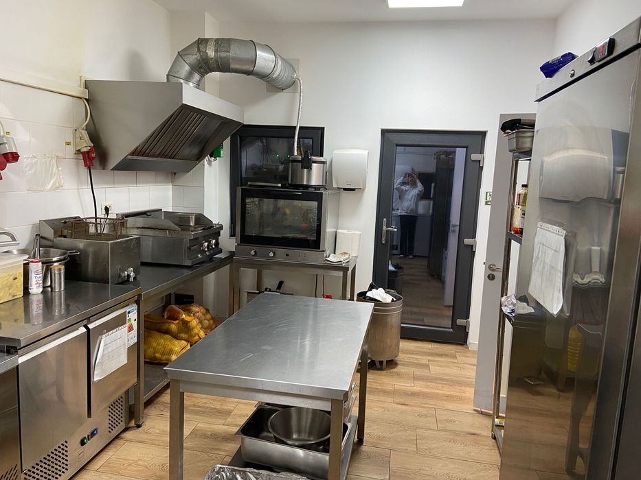 Vand / Predau afacere restaurant activ “Carnagio”