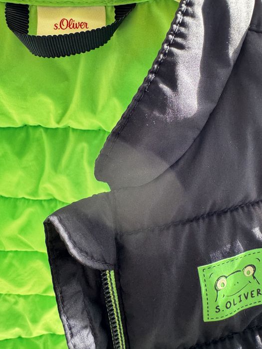 Жилет утепленный s.Oliver в отличном состоянии на малыша 1-3 года