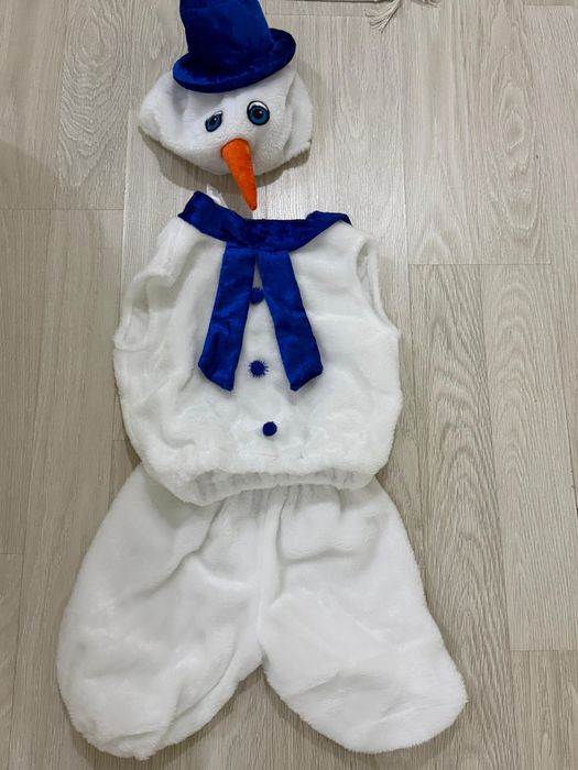 костюм снеговика продам