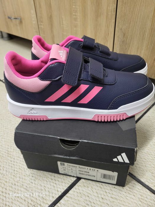 Adidas marimea 38