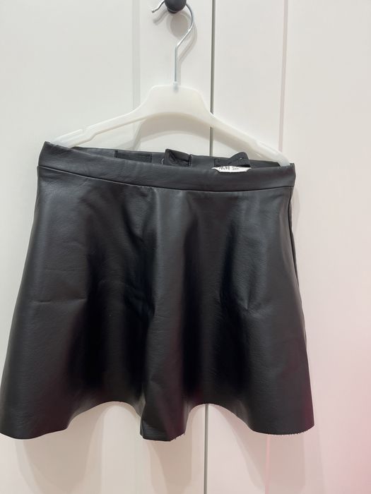 Fusta imitatie piele, H&M, 9ani