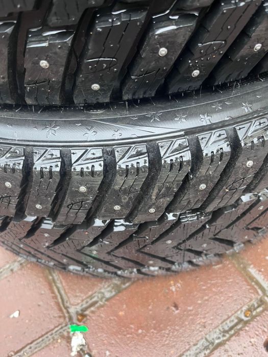 Продам шины новые