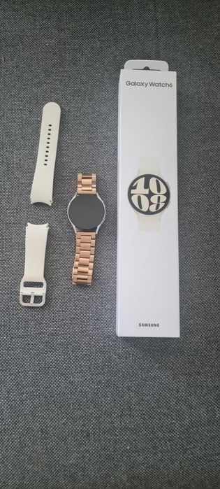 Смарт часовник Galaxy Watch 6