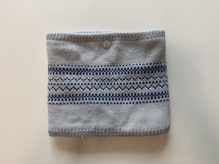 Детски шал тип яка