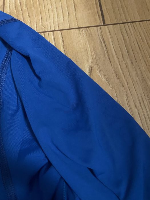 KAIKKIALLA-bluzon de compresie , ca si Nou, pt barbati , marimea L