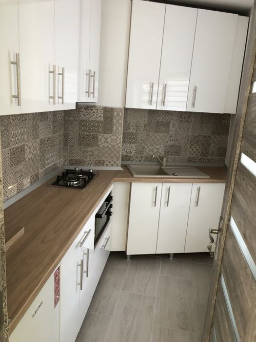 Garsoniera de inchiriat !!!