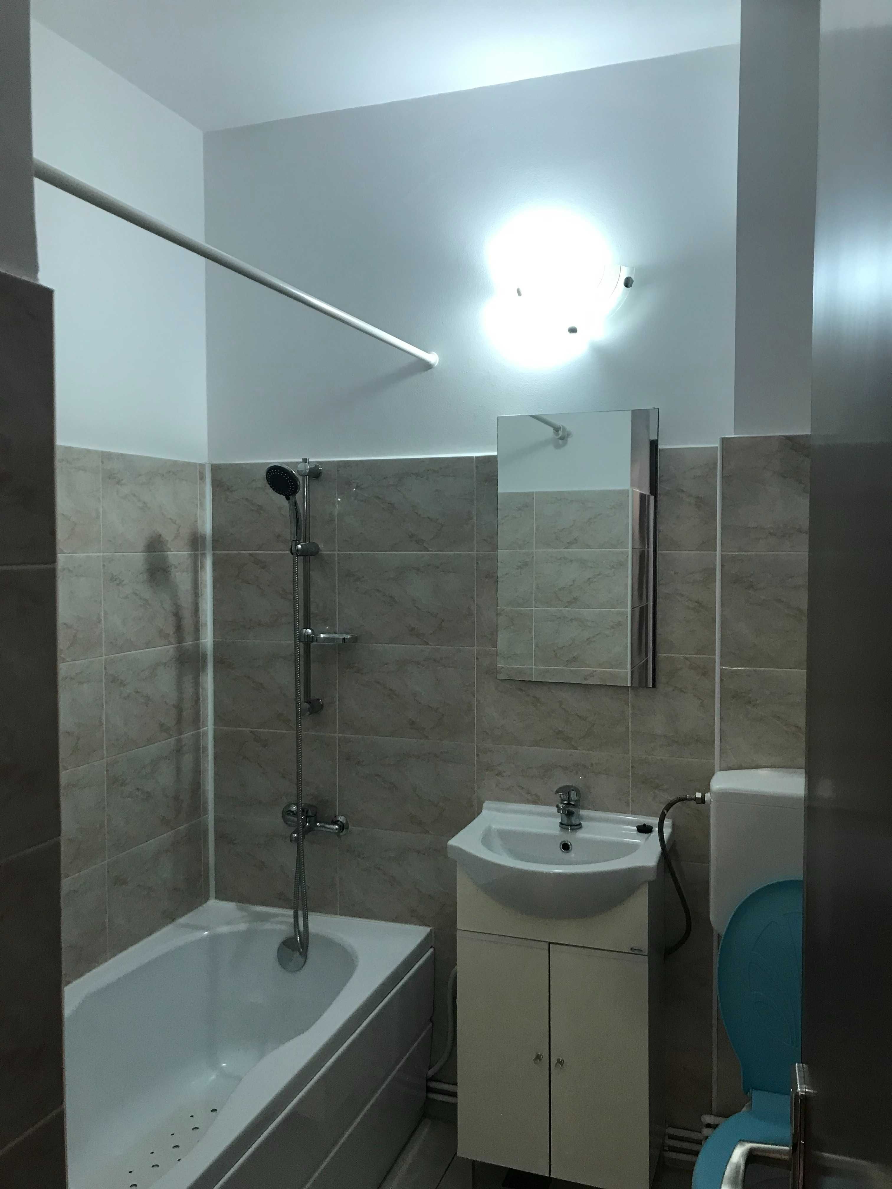 apartament 3 camere de vanzare in Onesti centru judetul Bacau