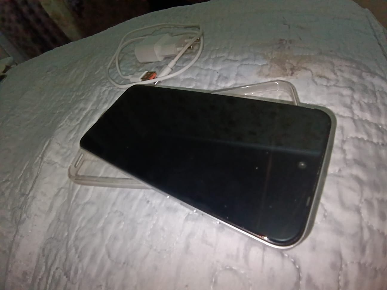 Tecno spark go1 (новый)