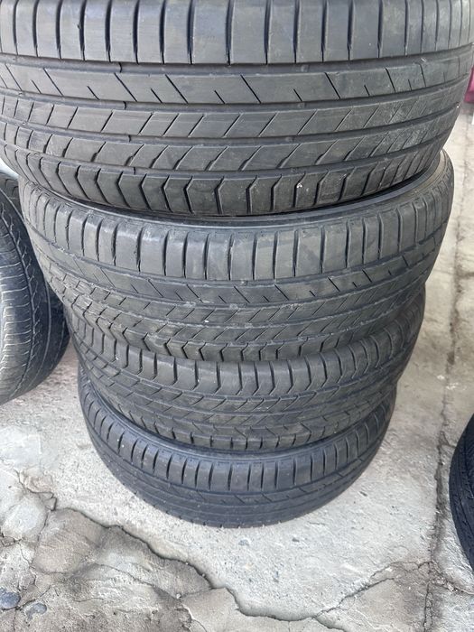 Резина с хорошим протектором хранилась в гараже