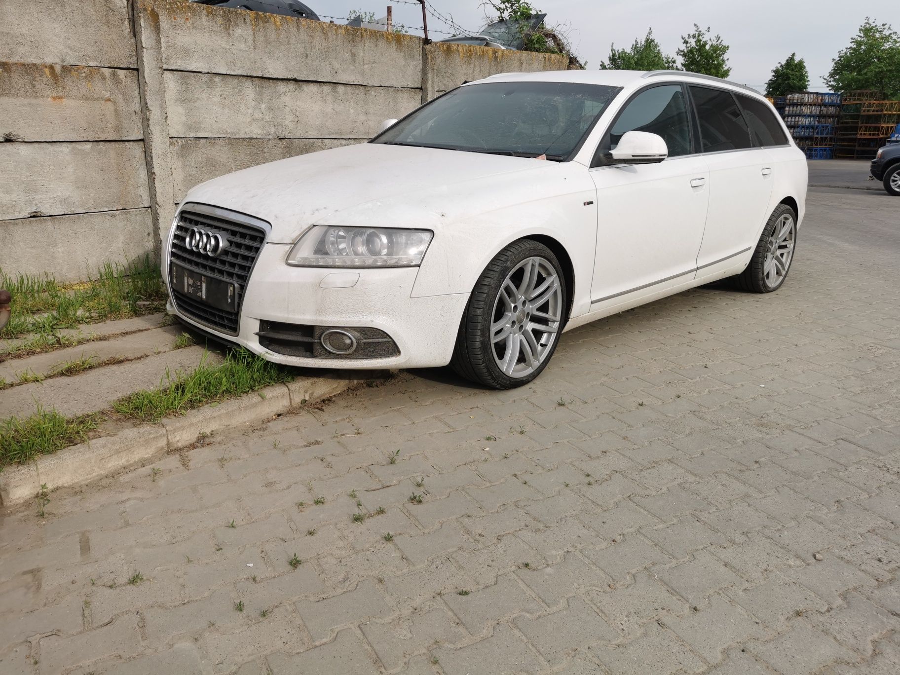 trager audi a6 facelift piese dezmembrări stop ușa Haion bara ecu