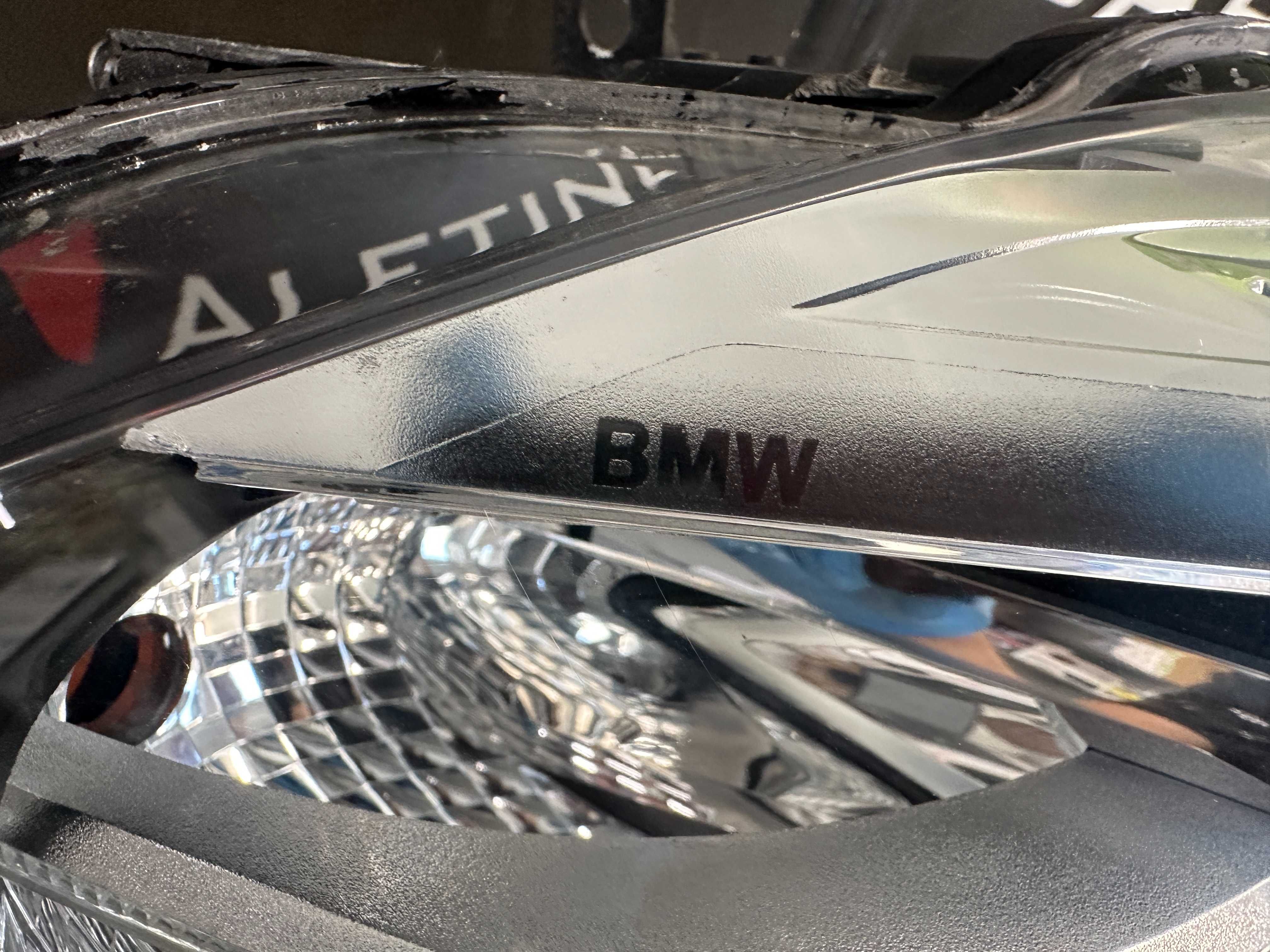 Фар фарове десен xenon BMW X5 F15 X6 F16 far farove БМВ Х5 Ф15 Х6 Ф16