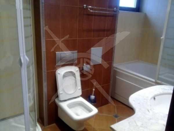 Тристаен апартамент под наем в Центъра 39656