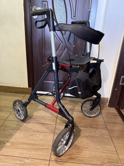 Cadru deplasare batrani dizabilitati din aluminiu (ca nou)