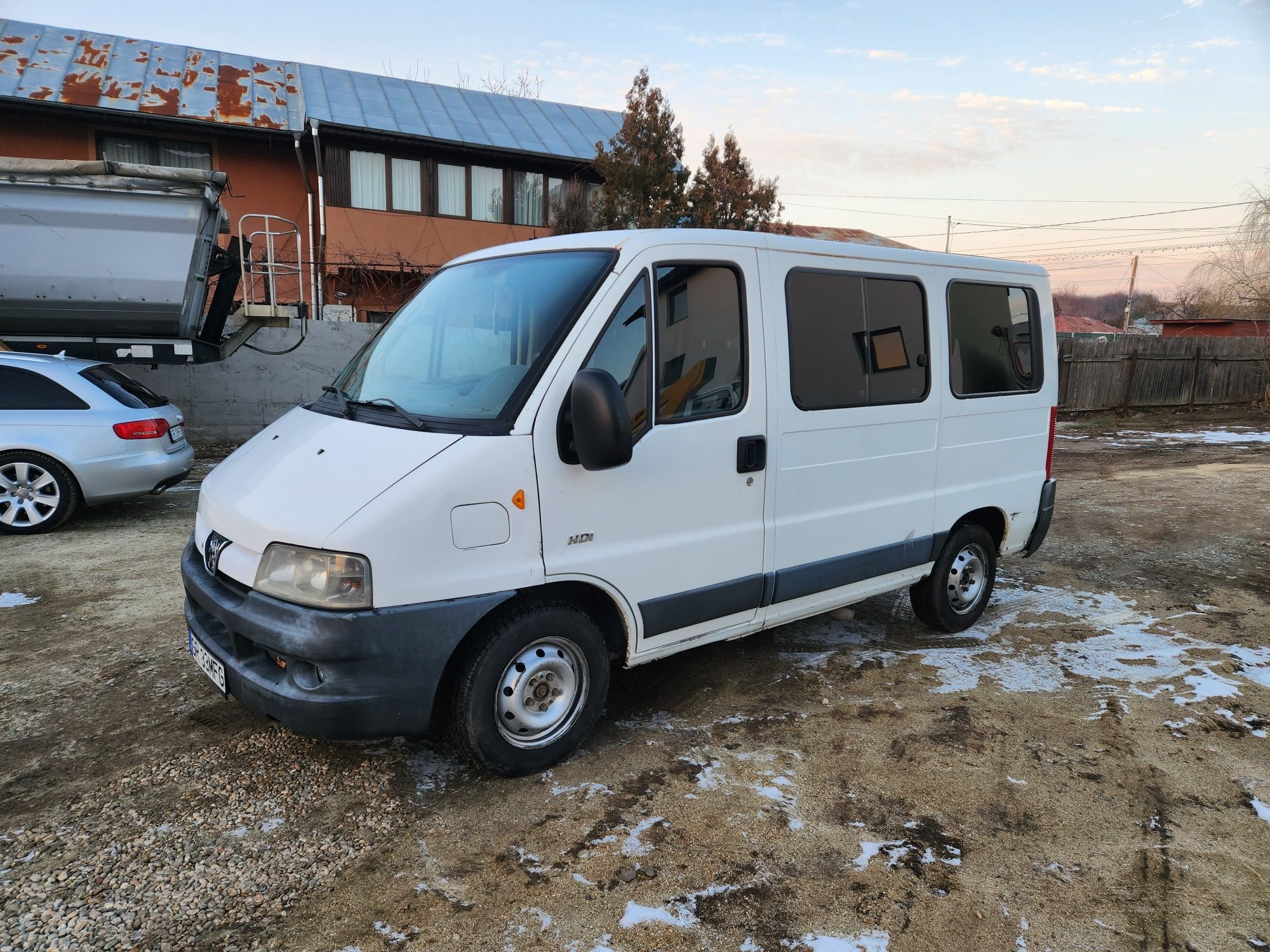 Peugeot boxer 2004 9 locuri  3000e