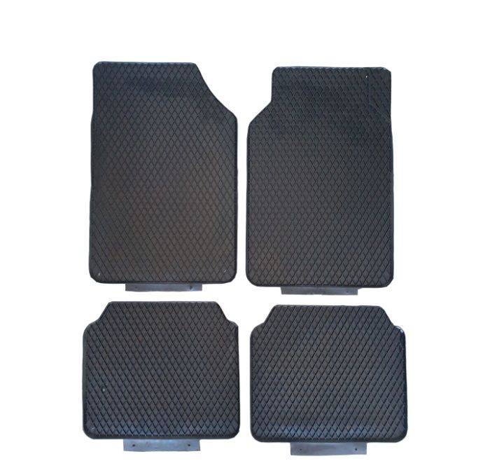 Гумени стелки универсални черни 4бр