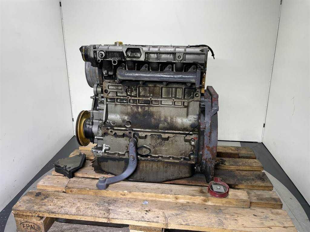 Motor complet Deutz F4L1011 - Piese de motor Deutz