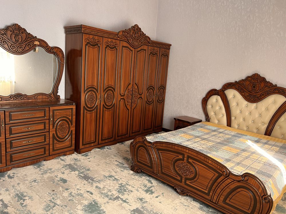 Spalniy mebel xolati yaxshi