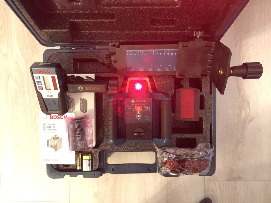 Nivela Laser Rotativa Bosch GRL 300 HV
