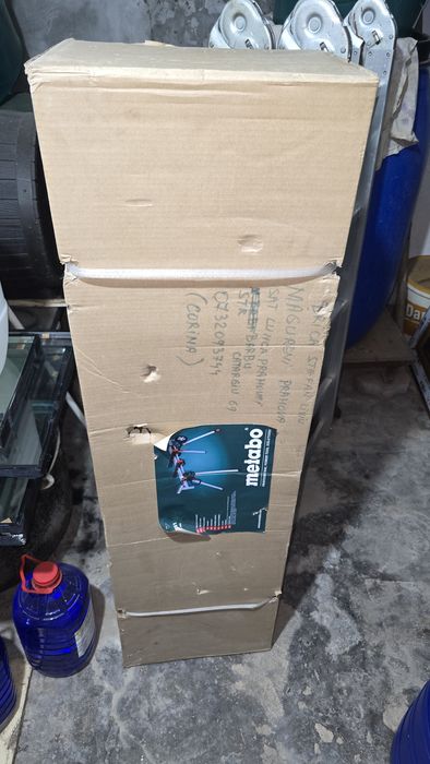 Metabo KSU 251.

Este un suport pliabil cu roți pentru feră