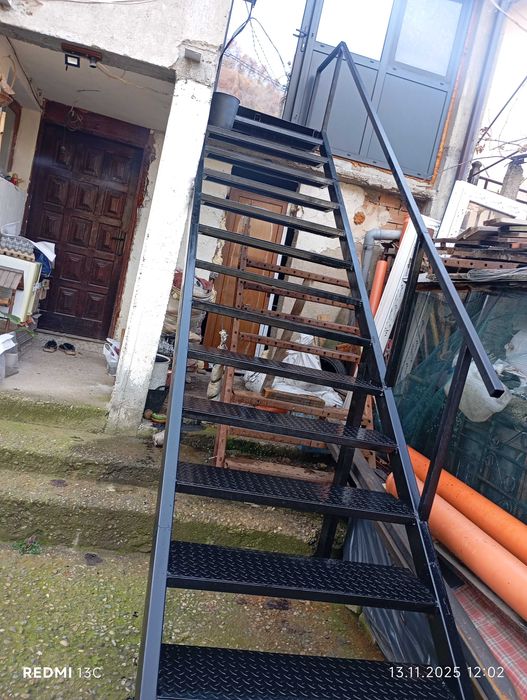 Метални конструкции и мобилни заваръчни услуги