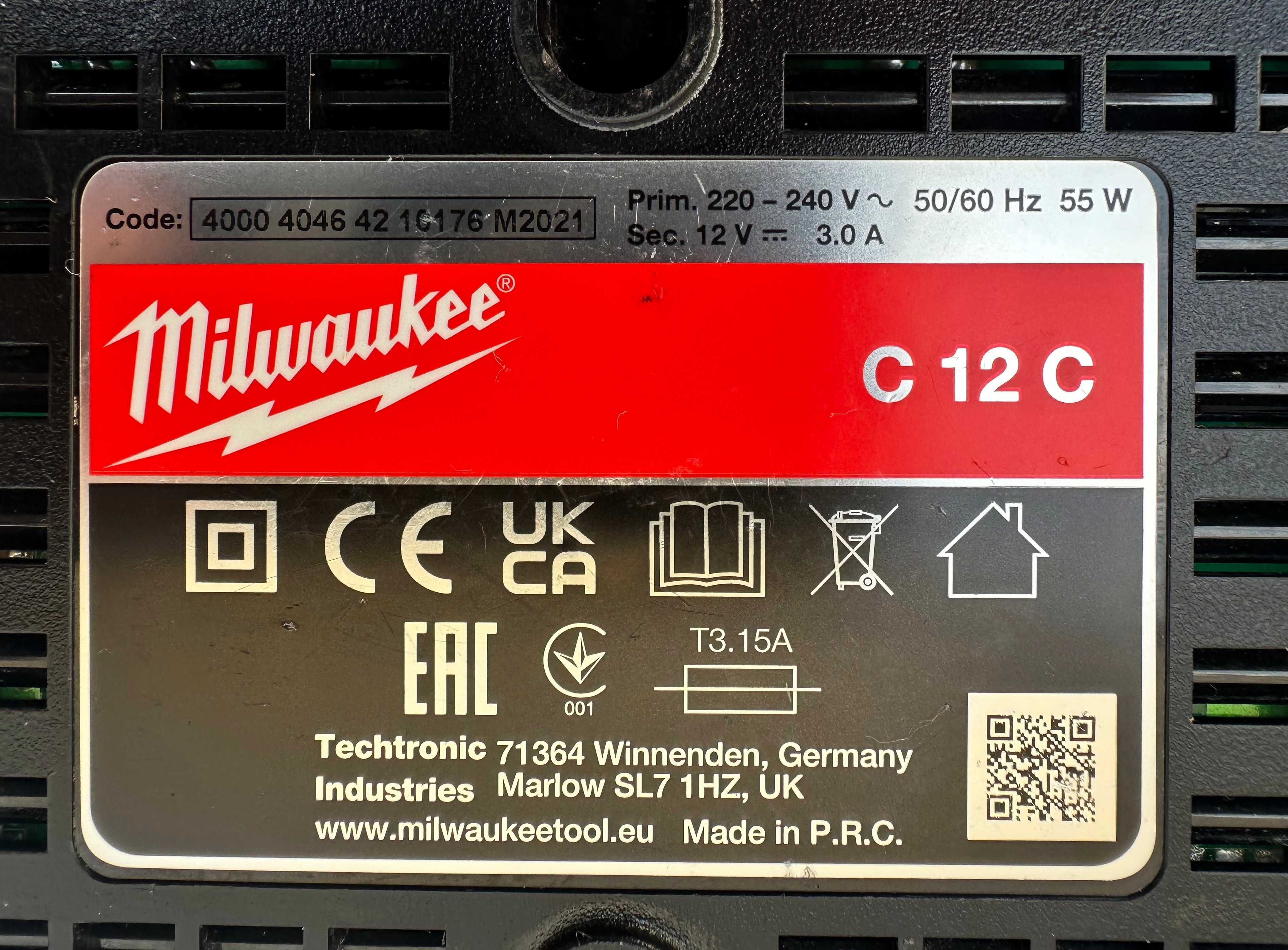 Milwaukee C 12 C - Зарядно устройство 12V