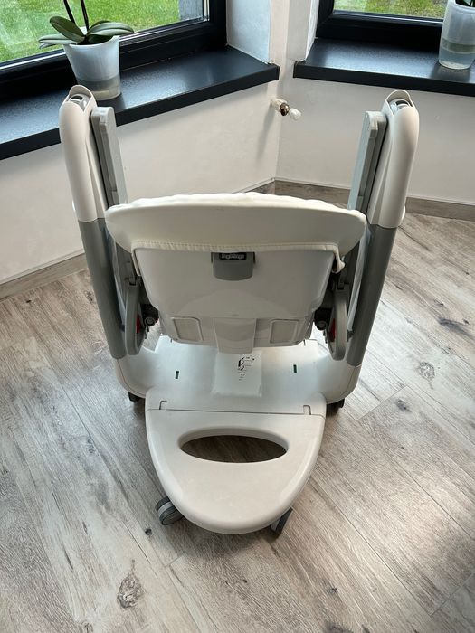 Scaun de masa Peg Perego 3 in 1 tataMIA cu balansoar