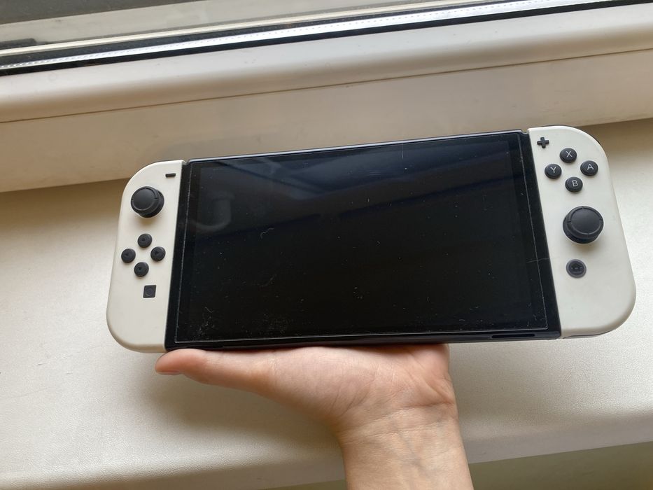 Nintendo switch OLED alb