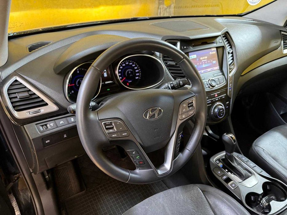 Hyundai Santa Fe CRDi 4WD