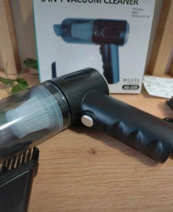 NOU Mini aspirator trage și sufla pentru auto casa reîncărcabil USB