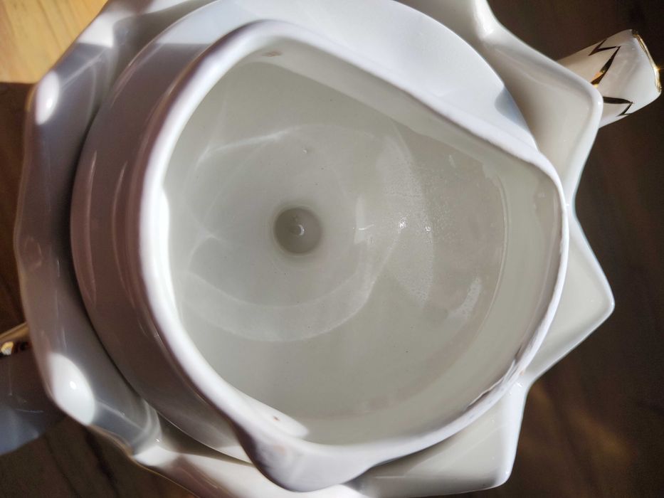 Винтидж британски чайник на Sadler Хенри VIII