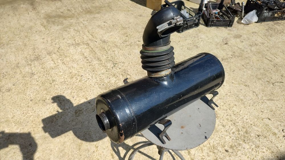 Carcasa filtru aer Dacia 1300 primul model