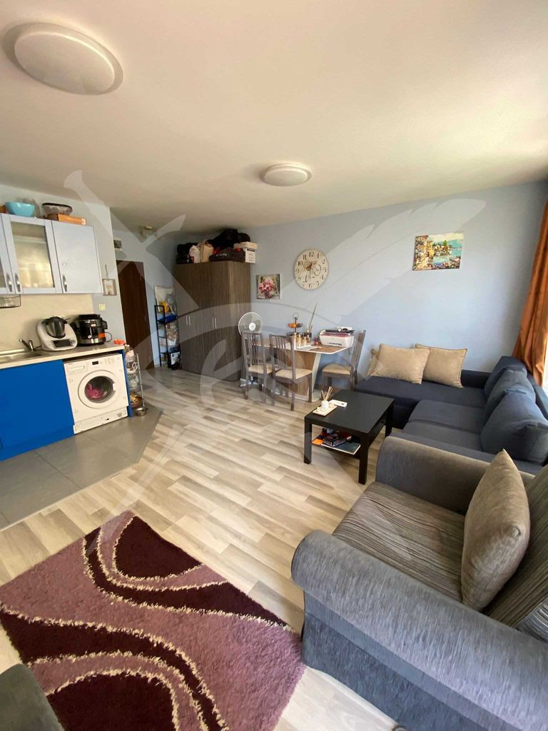 Продава се Ателие в Свети Влас - 39 кв.м за 1180 €/кв.м - Снимка #1