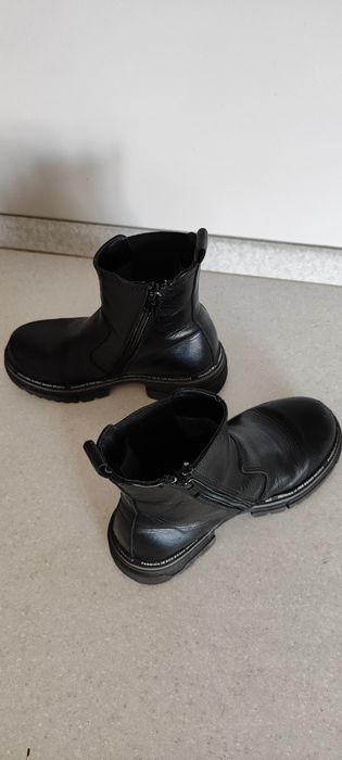 Продам сапоги-челси на девочку