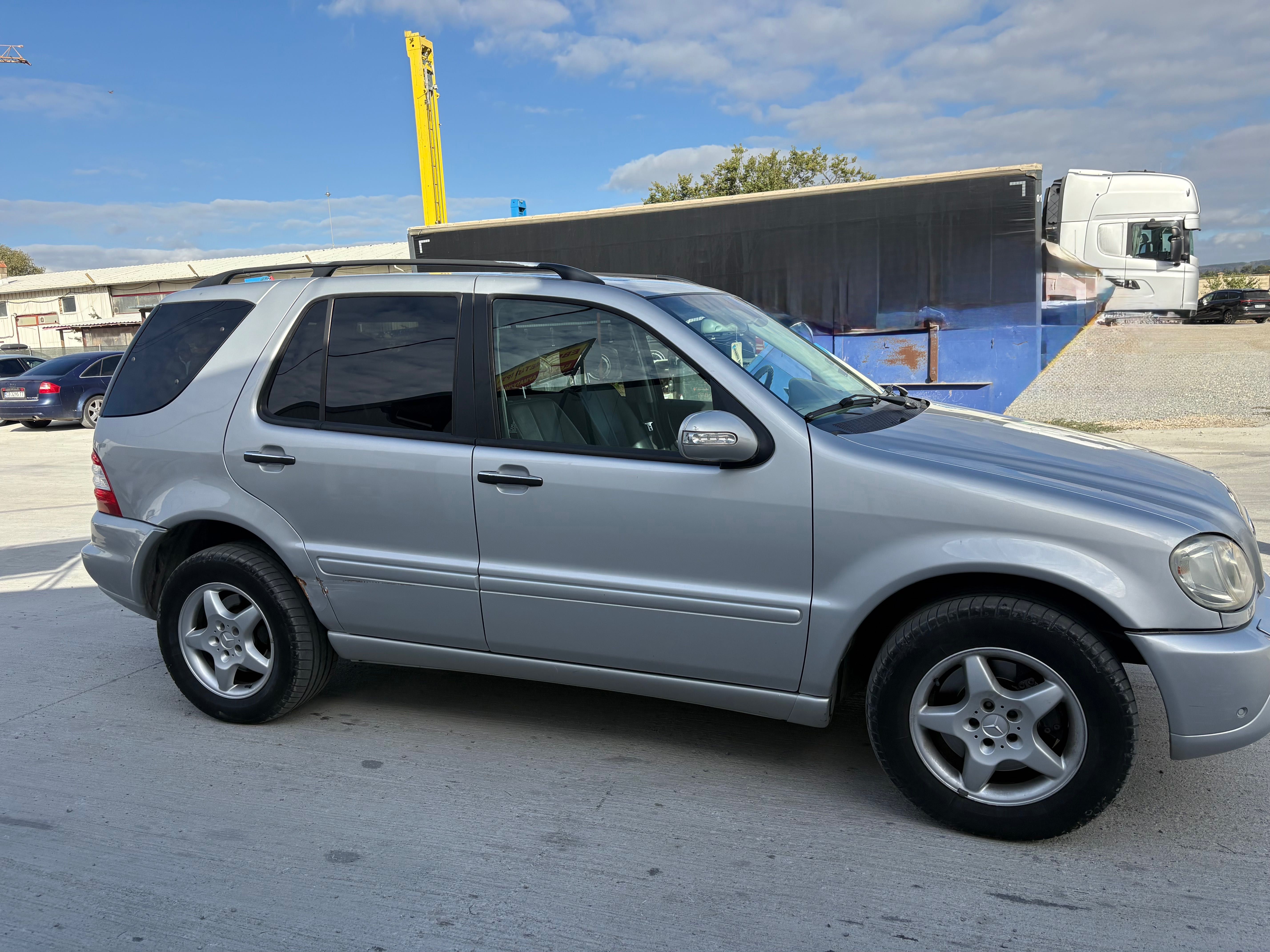 Mercedes-Benz ML 500